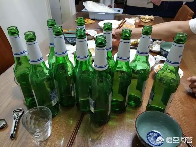 有的人喝完啤酒以后很快就去厕所,我身边的一位朋友就这样,我们平时